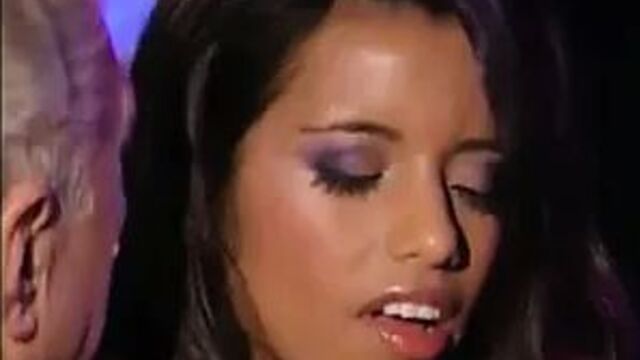 Little Lupe Sybian 2 part whit orgasms