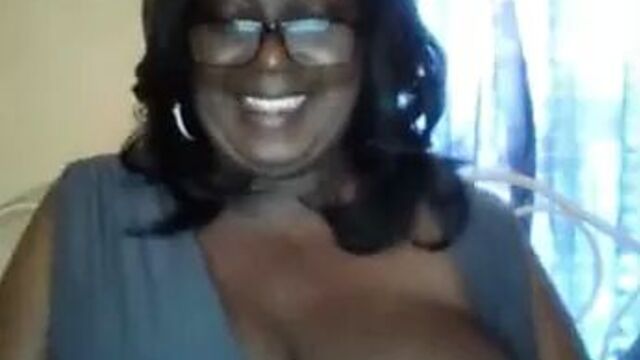 Mature big black tits