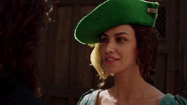 Madalina Diana Ghenea Doggy