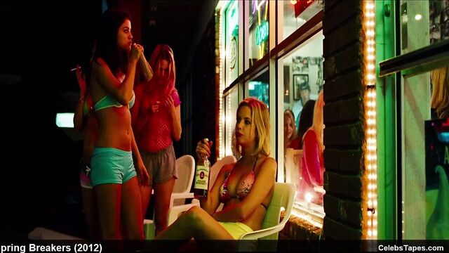 Ashley Benson, Selena Gomez & Vanessa Hudgens nude and sexy