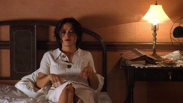 Salma Hayek - ''Ask the Dust'' 02