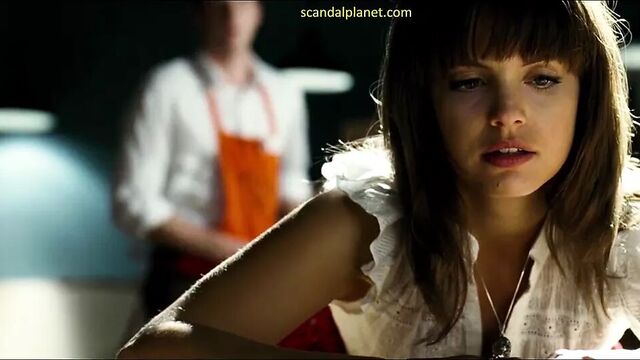 Mena Suvari Sex In The Mysteries Of Pittsburgh ScandalPlanet