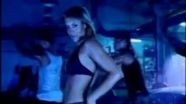 Sarah Connor Bounce sexy