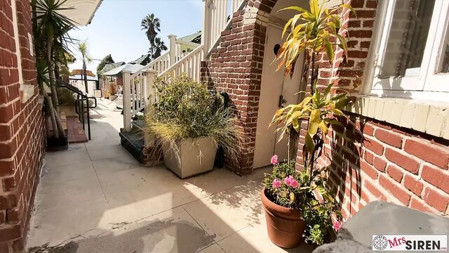 Couple Fucking on Venice Beach