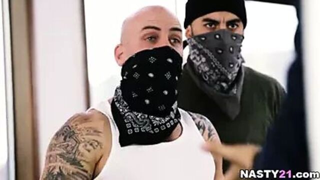 Aaliyah Love tricked by her cuckold husband