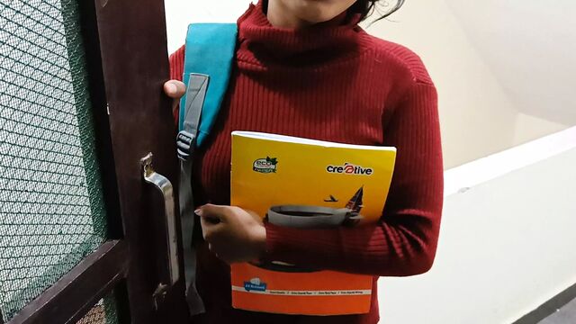 18 yers young desi indian village vergin school girlfriend was hard sex with boyfriend on clear Hindi audio