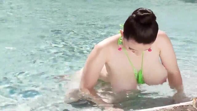 Busty babe showing her big boobs on a sunny day