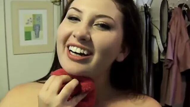 Cute curvy chubby chick is a super hot fuck