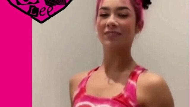 AJ Lee is back!