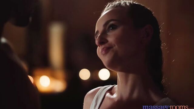 Massage Rooms petite Czech blonde Lady Bug slippery handjob