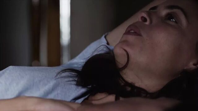 Berenice Bejo, Martina Gusman - La quietud (2018)