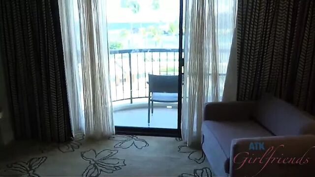 Emma gets a few a creampies in Hawaii