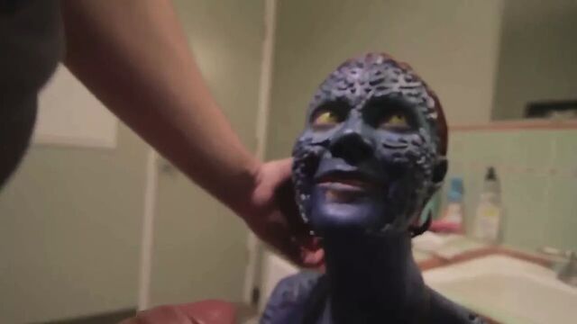 Mystique Cosplayer Gives Blowjob