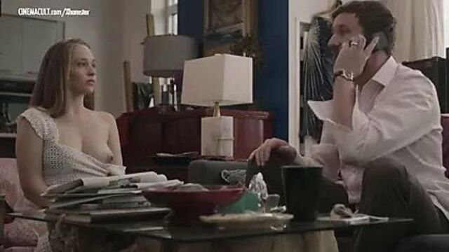 Nudes of Girls Season 2 - Shiri Appleby Lena Dunham and co.