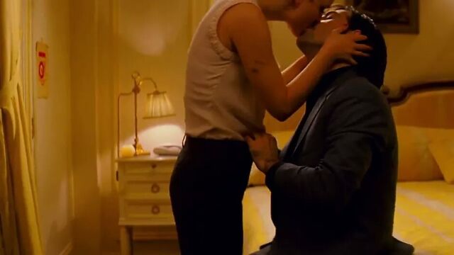 Natalie Portman Nude Ass