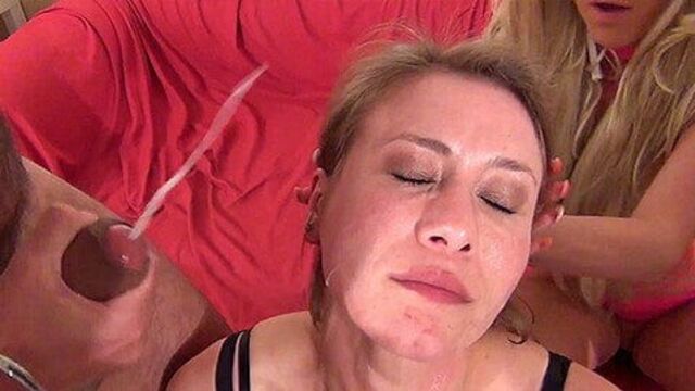 Cum Queens Bambi Blacks and Sarah Steele