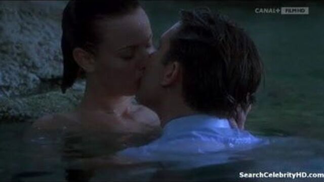 Samantha Mathis - How To Make An American Quilt