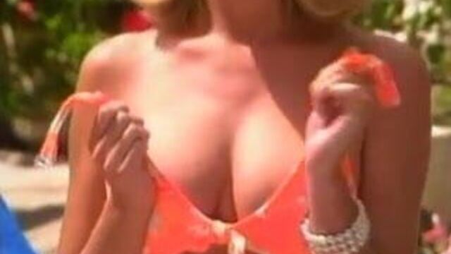 Jennifer Avalon - Hot Pink TV